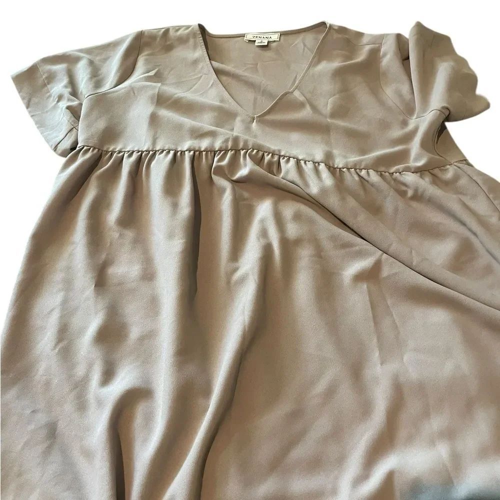 Deana size small Everlane Taupe V-Neck Babydoll top like new